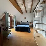 Le Petit Valet